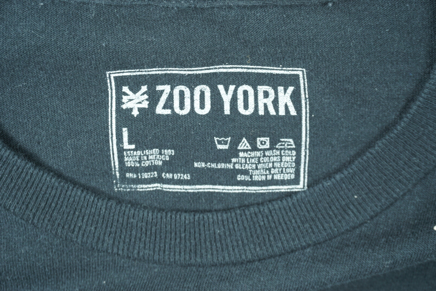 ZOO YORK / All Over Print Tee / NYC Skyline × Full Moon