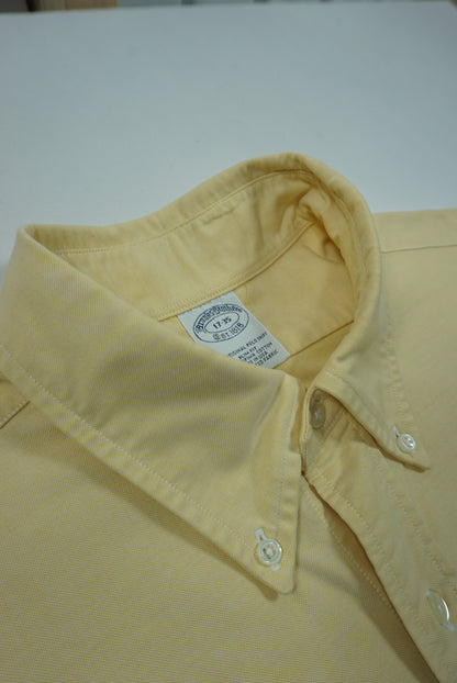 Brooks Brothers Oxford Shirt – Pale Yellow