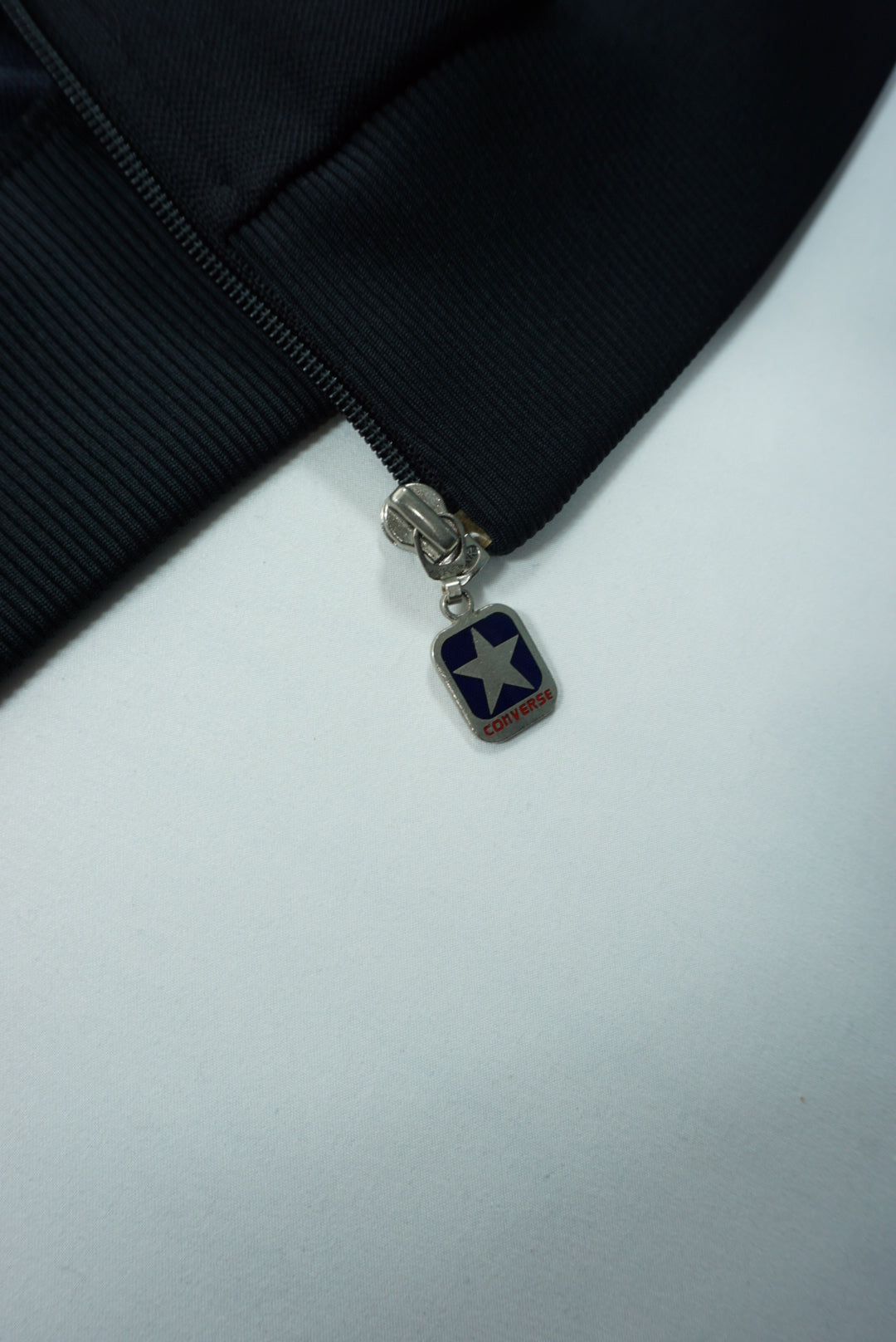 90s–00s DEADSTOCK FEEL Track Jacket – Black × Red / CONVERSE