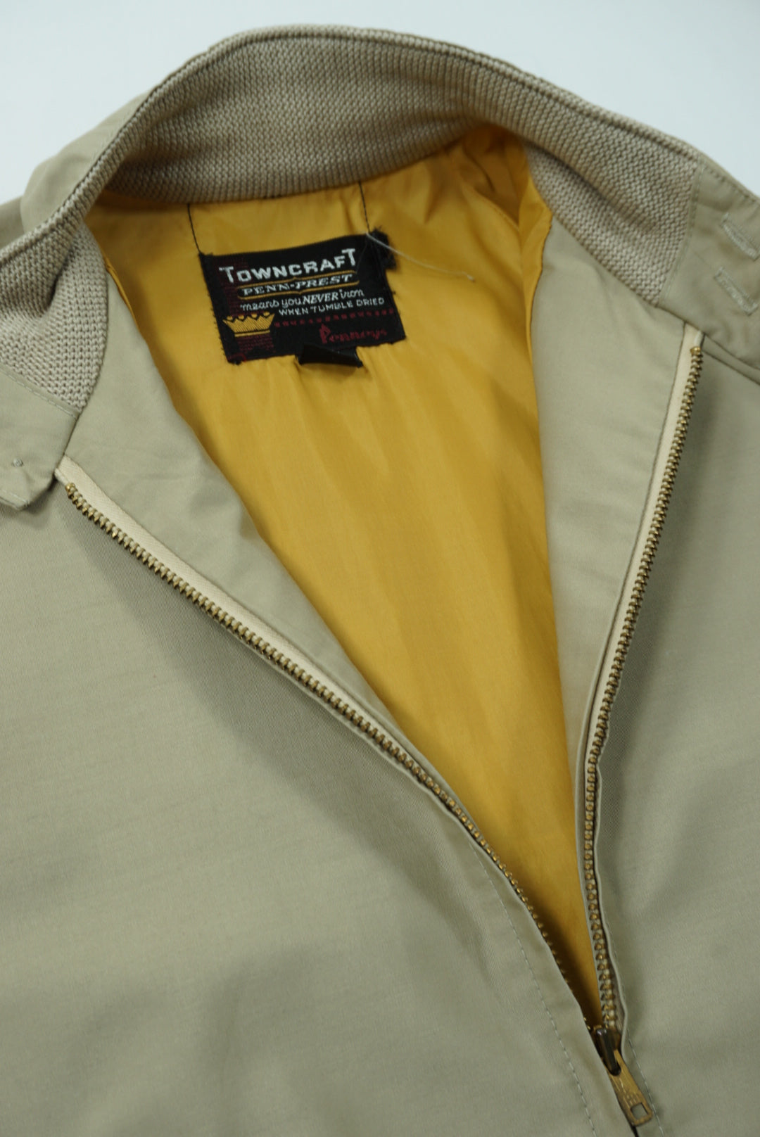 TOWNCRAFT Drizzler Jacket — Sand Beige × Mustard Lining